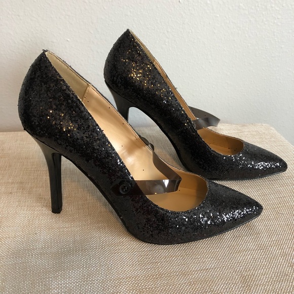 Shoe Dazzle Shoes - Black glitter heels never worn